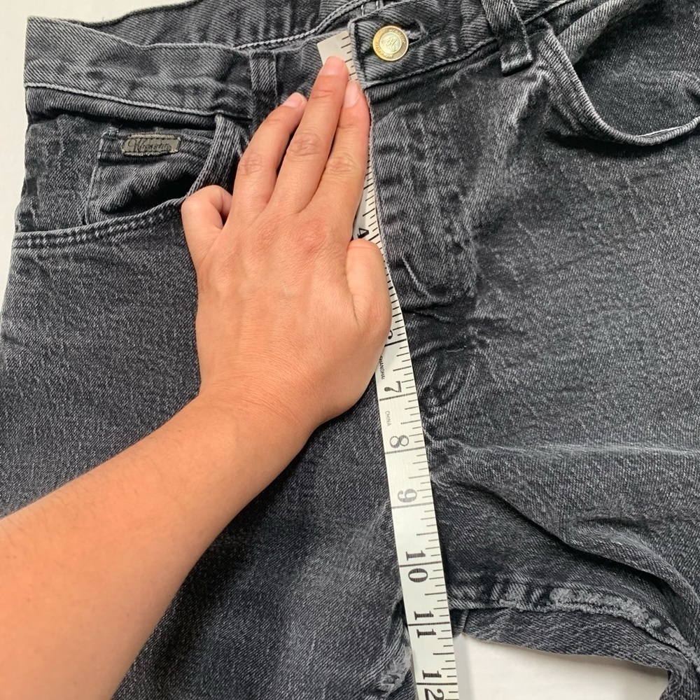 Vintage Women’s Straight High-Rise Black Wranglers - Picture 9 of 12